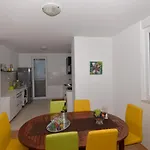 Apartment Yellow Turtle Makarska